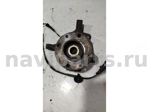 Ступица передняя правая Renault Megane, 1997 г., арт. 121302