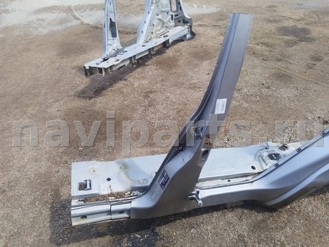 Стойка кузовная центральная левая Mercedes A W168, арт. 123180