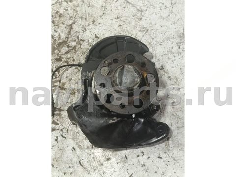 Ступица передняя левая Mercedes C W203, 2002 г., арт. 123275