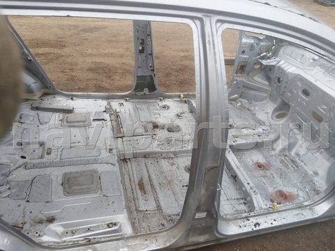 Стойка кузовная центральная правая Mitsubishi Grandis, арт. 124906