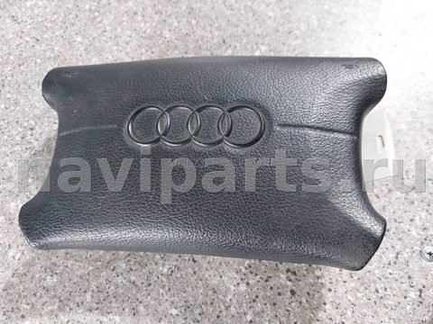 Подушка безопасности водителя Audi A6, 1996 г., арт. 12602012001-4