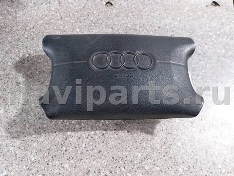 Подушка безопасности водителя Audi A6, 1996 г., арт. 12602012001