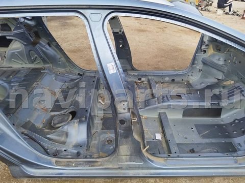 Стойка кузовная центральная правая Peugeot 407, арт. 130153