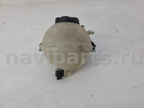 Бачок расширительный Lada Vesta F34, 2013 г., OEM 17137642159, арт. 13510, фото 2