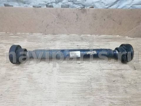 Карданный вал передний Audi Q7 4L, 2006 г., OEM 7L6521101F, арт. 13969.H924