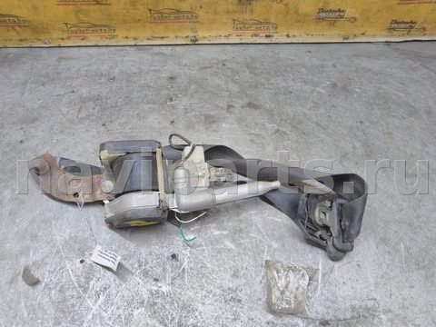 Ремень безопасности передний левый Mazda 323 Ba, арт. 147825