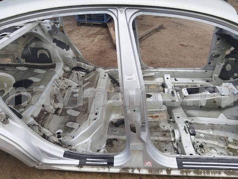 Стойка кузовная центральная правая Volkswagen Passat B5 рестайлинг, арт. 150435