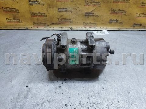 Компрессор кондиционера Renault Laguna рестайлинг, 1998 г., арт. 156301
