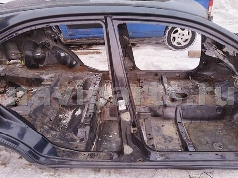 Стойка кузовная центральная правая Mitsubishi Carisma, арт. 157387