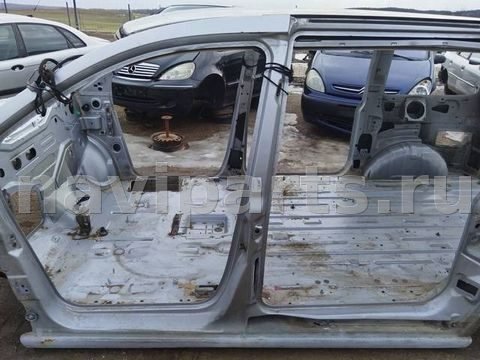 Стойка кузовная центральная левая Citroen C8, арт. 159557