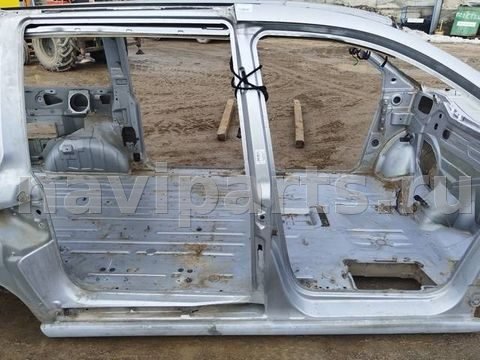 Стойка кузовная центральная правая Citroen C8, арт. 159558