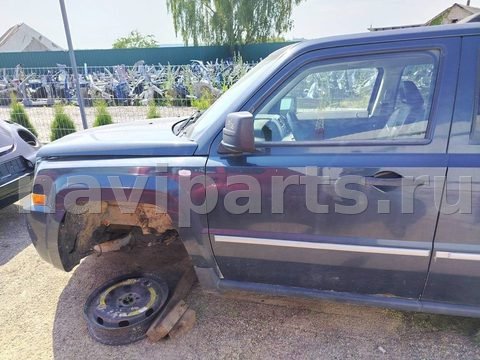 Стойка кузовная центральная левая Jeep Patriot, арт. 180909