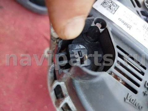 Генератор Volkswagen Golf, 2010 г., OEM 03l903023l, арт. 204242618, фото 2