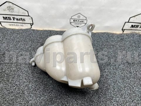 Бачок расширительный Audi A4 W206, 2023 г., OEM a2065000000, арт. 2405, фото 3