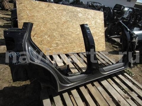 Стойка кузовная центральная левая Audi Q5, 2013 г., арт. 241118-002