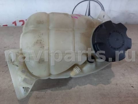 Бачок расширительный Mercedes E W212 F34, 2012 г., OEM 17137642160, арт. 29389, фото 2