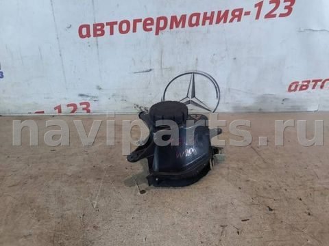 Бачок расширительный Audi A4 W205, 2014 г., OEM A2742000385, арт. 33197