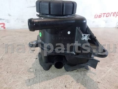 Бачок расширительный Audi A4 W205, 2014 г., OEM A2742000385, арт. 33197, фото 3