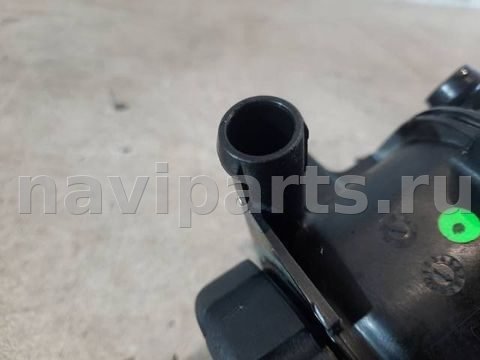 Бачок расширительный Audi A4 W205, 2014 г., OEM A2742000385, арт. 33197, фото 8