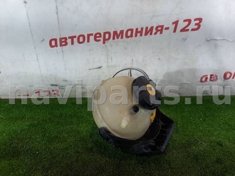 Бачок расширительный Audi Q7 F34, 2012 г., OEM 17137642158, арт. 37463