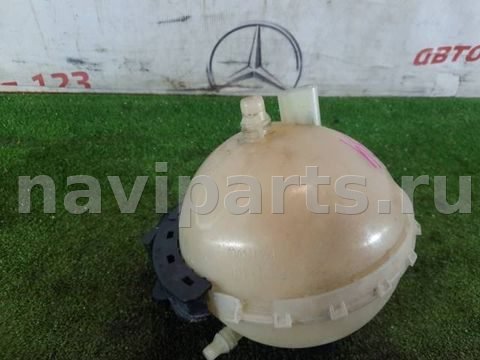 Бачок расширительный Audi Q7 F34, 2012 г., OEM 17137642158, арт. 37463, фото 6