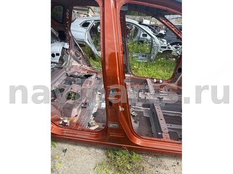 Стойка кузовная центральная правая Nissan Rogue, арт. 40248