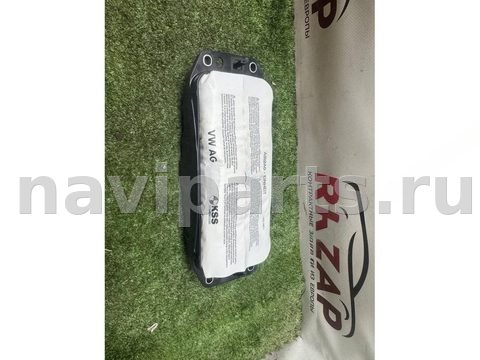 Усилитель бампера переднего Audi A6, 2024 г., OEM 160863000A, арт. 4117