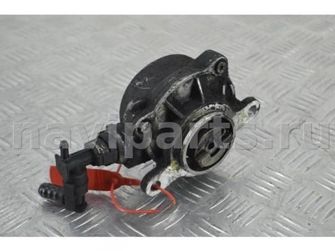 Вакуумный насос Renault Master, 2005 г., OEM 8200640105, арт. 41837847