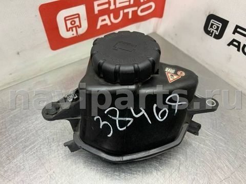 Бачок расширительный Mercedes C W205, 2016 г., OEM A2742000385, арт. 42569