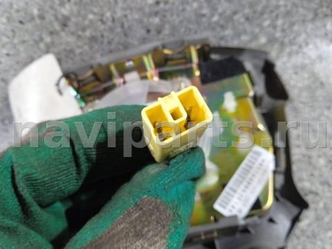 Подушка безопасности водителя Mazda Premacy, OEM A11A80067114, арт. 46023008820, фото 3