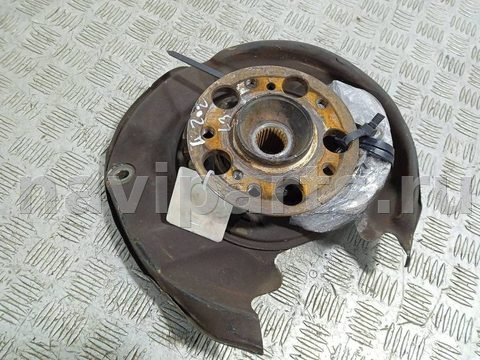 Ступица задняя левая Mercedes C W202, 1995 г., арт. 46023026463