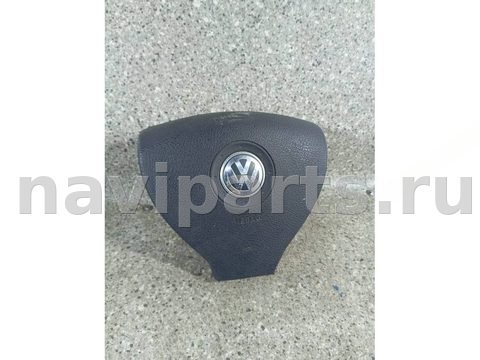 Подушка безопасности водителя Volkswagen Golf, OEM 1K0880201BS, арт. 46023067067