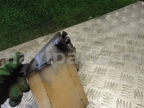 Бачок расширительный Mercedes E W212, 2008 г., арт. 48542, фото 2