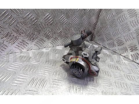 Вакуумный насос Mitsubishi Pajero, 2009 г., OEM 2020A019, арт. 4DN07KX01