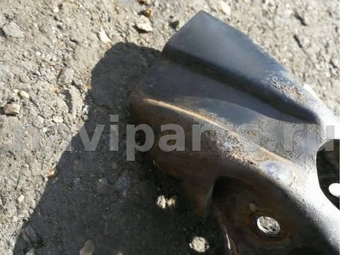 Усилитель бампера переднего Audi A6, 2005 г., арт. 63710298