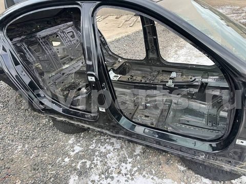 Стойка кузовная центральная правая BMW 7 F01/F02, арт. 75151643
