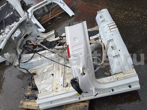 Стойка кузовная центральная левая Porsche Taycan, OEM 9J1800701B, арт. 8171815, фото 2