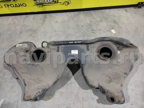 Топливный бак BMW 3 E36, 1990 г., арт. 82716