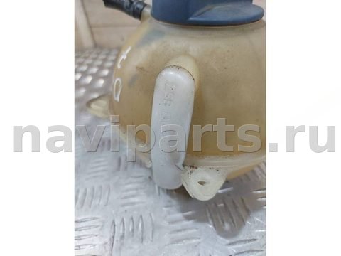 Бачок расширительный Volkswagen Golf, 1998 г., OEM 1J0121403B, арт. 88200902, фото 2