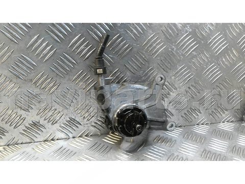 Вакуумный насос Toyota Avensis T25, 2007 г., OEM 293000R010, арт. 89U17KX01