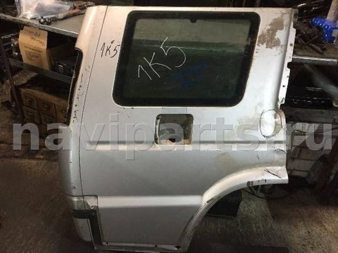 Крыло заднее правое Land-Rover Discovery, 2002 г., арт. 90777583