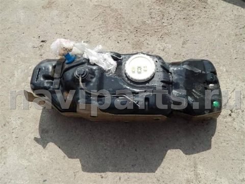 Топливный бак Toyota Hilux, 2014 г., OEM 770010K220, арт. 95657