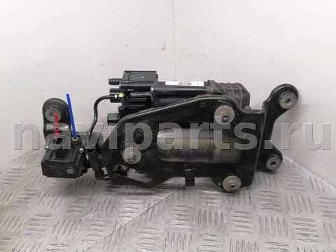 Компрессор пневмоподвески BMW X5 F15, 2015 г., OEM 37206868998, арт. 999593793388, фото 4