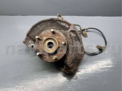 Ступица передняя правая Mitsubishi Space Runner, OEM MR334386, арт. B75031629
