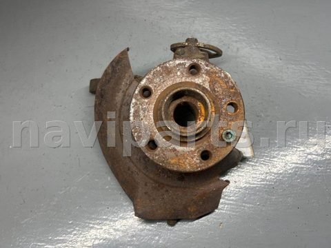 Ступица передняя правая Volkswagen Transporter T4, арт. B86734796