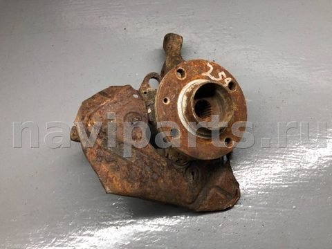 Ступица передняя правая Volkswagen Passat B4, арт. B86778313