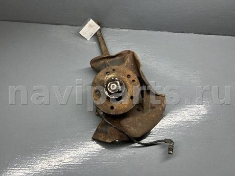 Ступица передняя левая Mercedes E W210, 2002 г., OEM A2102201, арт. B86807856