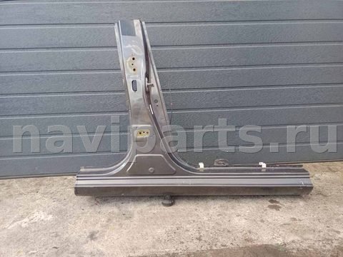 Стойка кузовная центральная правая Toyota Yaris, арт. H427-724-1