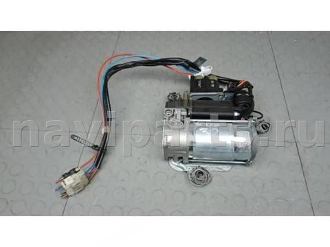 Компрессор пневмоподвески BMW X5 E53, 2005 г., OEM 4430200111, арт. KOK32QN01