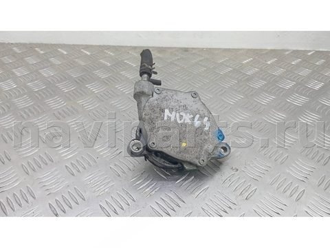 Вакуумный насос Toyota Auris E150, 2010 г., OEM БН, арт. MOK64KX01
